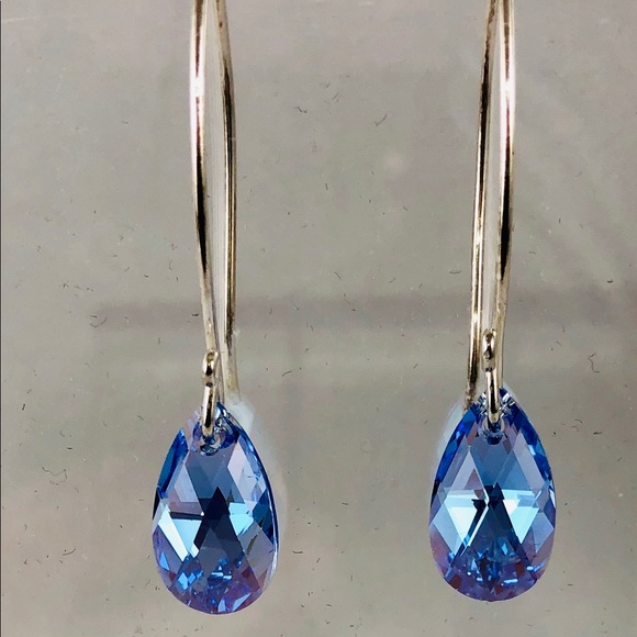 Sterling silver/Genuine Swarovski Crystal Earrings - Picture 2 of 2